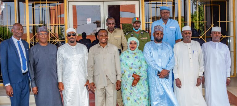 DGDDI : Le Premier ministre ALLAH MAYE HALINA salue les performances de la Douane et encourage à l’autonomie financière du Tchad