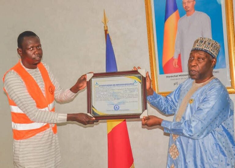 Le Président du CESCE distingué pour son engagement en faveur de la paix