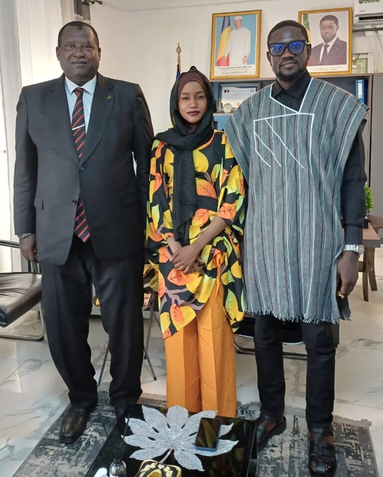 #Culture :Le slam tchadien brille à Dakar