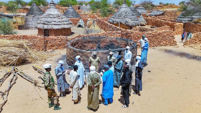 #Wadi_Fira  Le gouvernement évalue les dégâts du conflit intercommunautaire à Igot