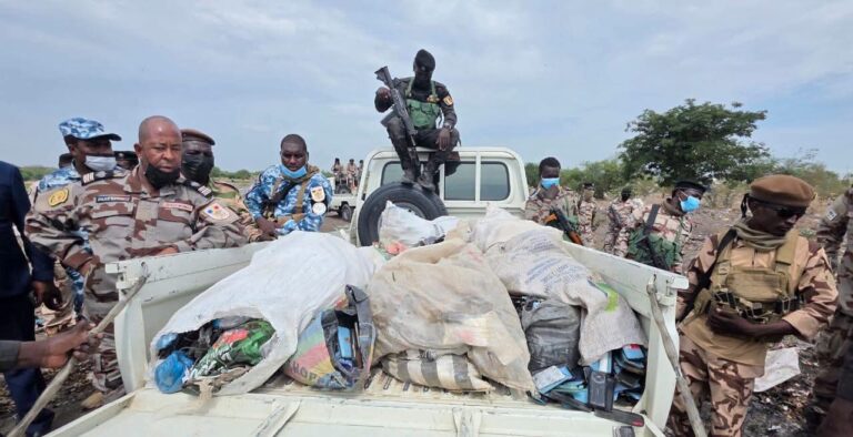 Tchad : des objets illicites saisis détruits par incinération pour renforcer la sécurité publique