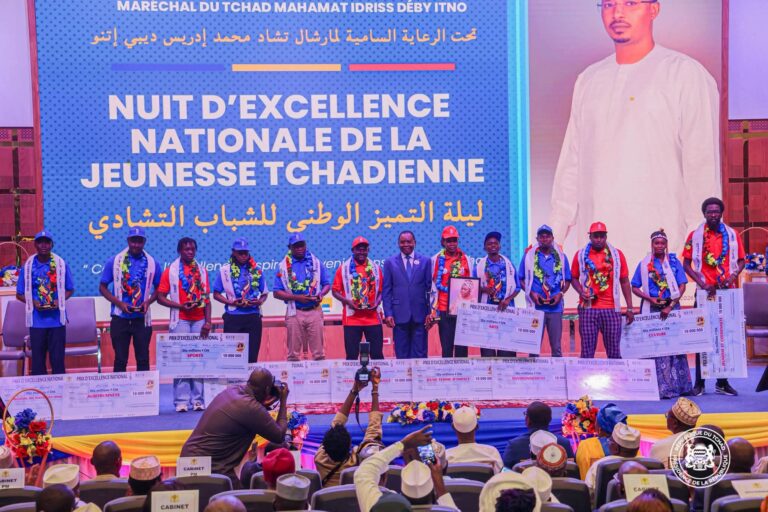 Prix d’Excellence Nationale de la Jeunesse : 12 jeunes récompensés pour leur mérite